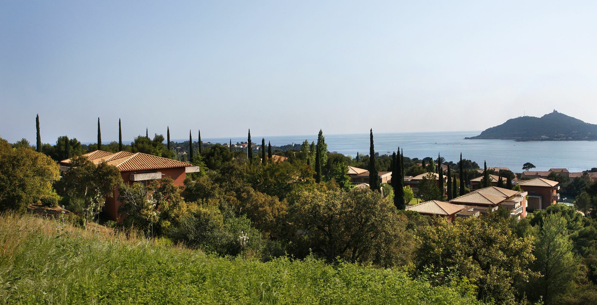 Village Club Les Mas de L'Esterel Saint-Raphaël Extérieur photo