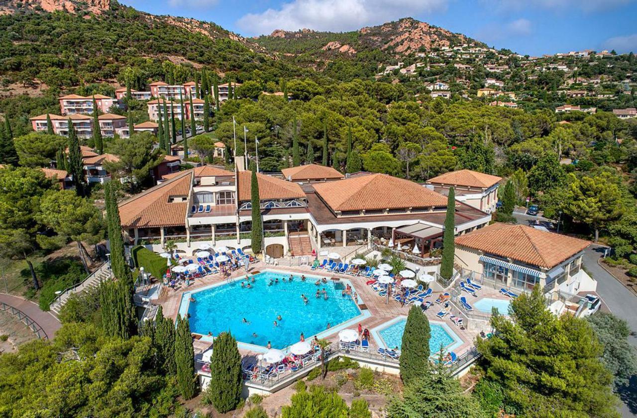 Village Club Les Mas de L'Esterel Saint-Raphaël Extérieur photo